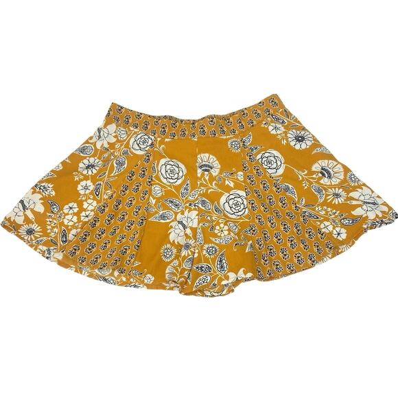B.O.G Collective Pants - B.O.G Collective Yellow Floral Print Elastic Waist Casual Flowy Shorts Size M